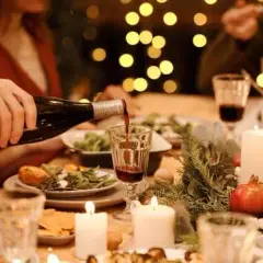 Ile kosztuje catering na wigilię? Zaskakujące ceny i opcje do wyboru
