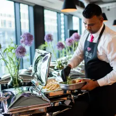 Royal Catering - co to za firma i jakie usługi oferuje w Warszawie